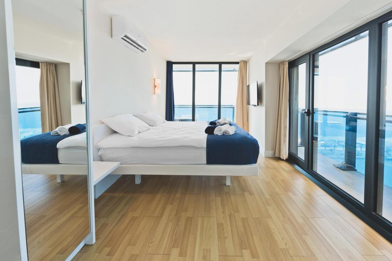 באטומי Orbi City Aparthotel מראה חיצוני תמונה