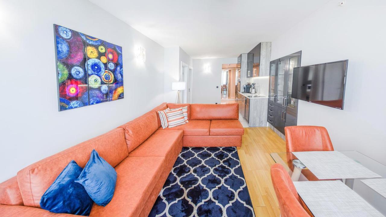 באטומי Orbi City Aparthotel מראה חיצוני תמונה