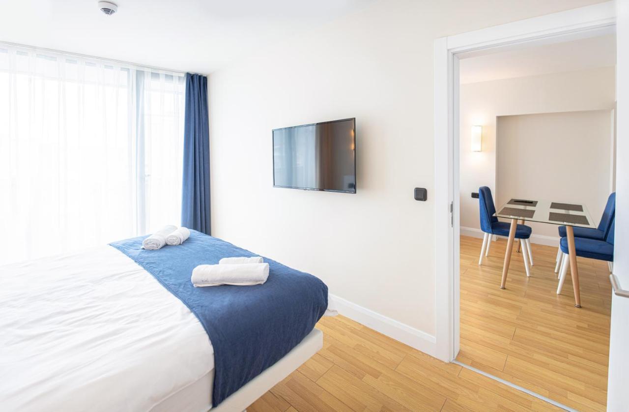 באטומי Orbi City Aparthotel מראה חיצוני תמונה