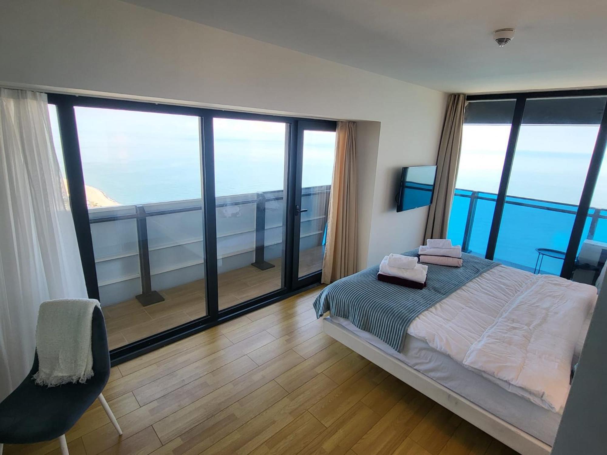 באטומי Orbi City Aparthotel חדר תמונה